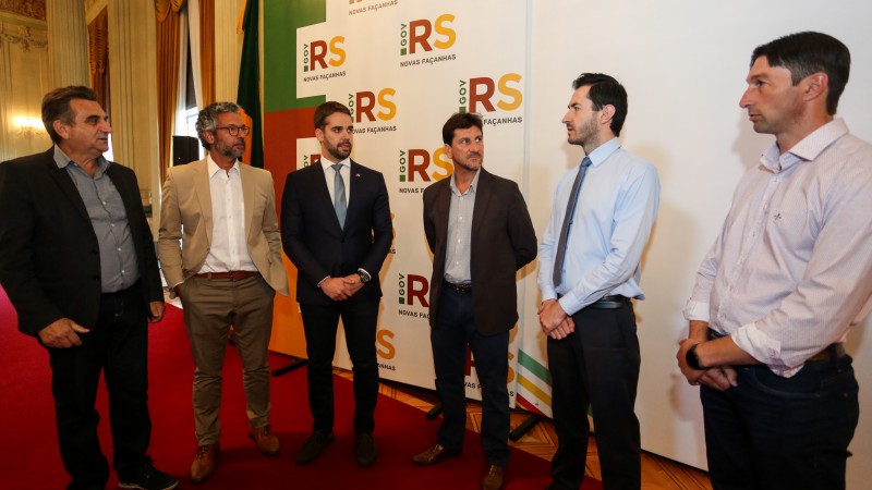 PORTO ALEGRE, RS, BRASIL, 10/02/2020 - O governador Eduardo leite anunciou a pavimentação de 4,5 quilômetros da RS-566, em Alegrete, na Fronteira Oeste do Estado. A obra é uma reivindicação de pecuaristas e agricultores da região, que utilizam a rodovia p