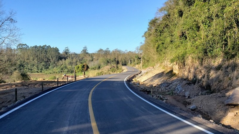 ACESSO ASF&Aacute;LTICO CAPIT&Atilde;O ENCANTADO