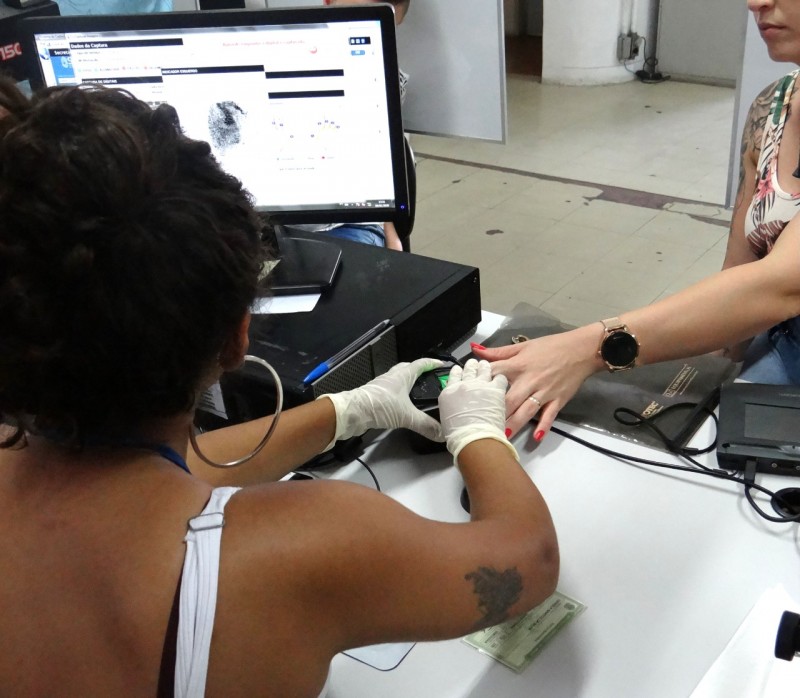 Agendamento de identidade em Porto Alegre tem novos telefones - IGP-RS