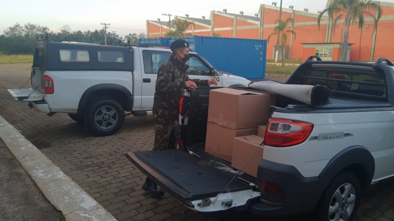 As caixas com as ampolas de remédios saà ram de Nova Santa Rita na manhã desta terça feira