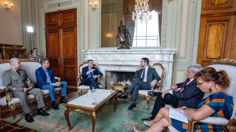 O embaixador disse que há grande interesse do Canadá em ampliar as parcerias com o Rio Grande do Sul na área de agricultura