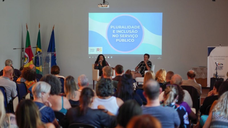 seminário pluralidade e inclusão serviço público