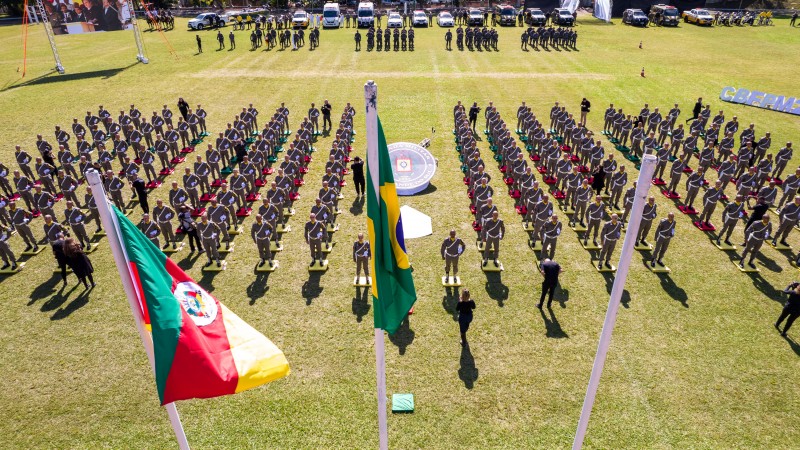 Solenidades ocorreram simultaneamente em quatro polos de ensino da Brigada Militar. Na foto, o evento realizado em Porto Alegre

