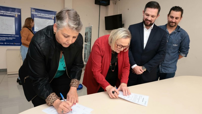 Assinatura de convênio para início de obras no Hospital de Esteio
