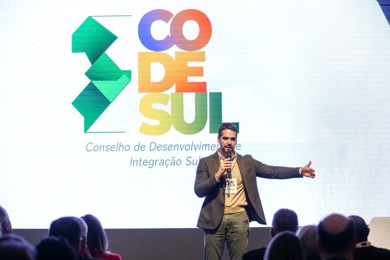 Leite reforçou a necessidade de articulação entre os Estados do conselho na busca pelos seus interesses em pautas no Congresso -Foto: Gustavo Mansur/Secom