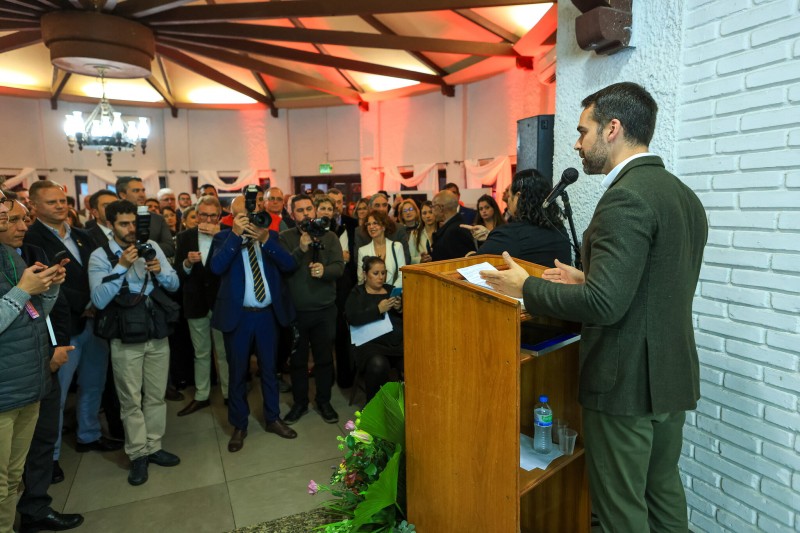 Programa COM A MARCA DO RIO GRANDE COM ROBERTO LOPES ao vivo na