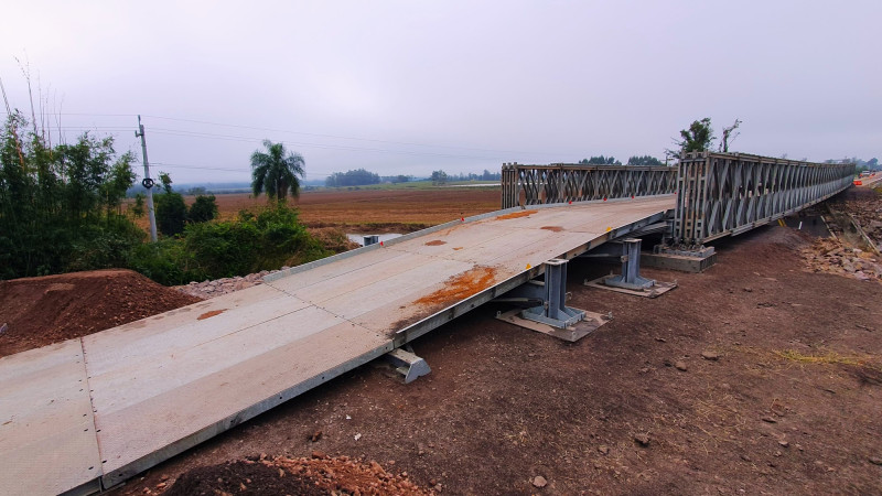 Ponte provisória na RSC 287