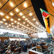 Imagem do Plenário da Assembleia durante a votação do projeto de reestruturação das carreiras do funcionalismo