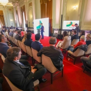 Governador faz balanço dos 100 dias após as enchentes em reunião do Conselho do Plano Rio Grande