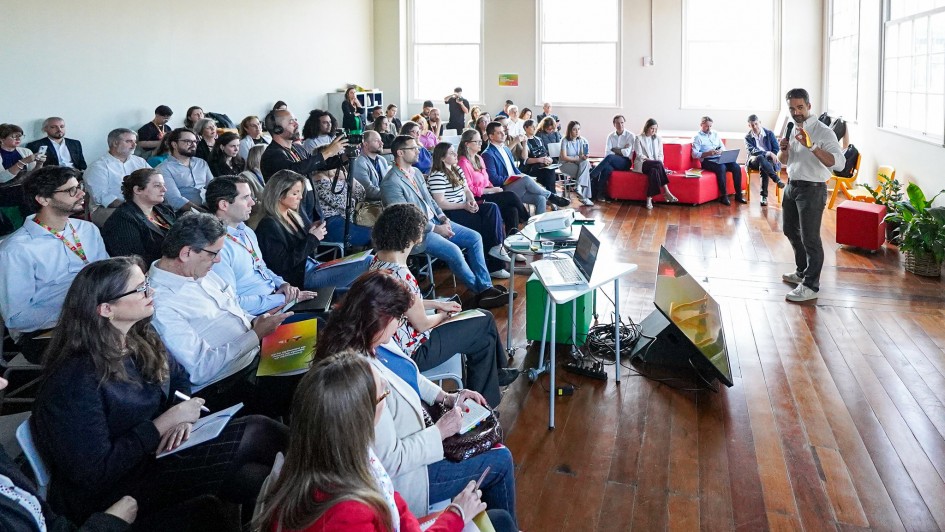 Governo reúne lideranças e parceiros em workshop sobre o futuro da educação set24