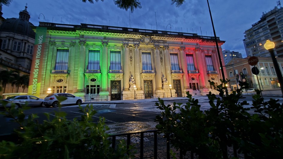 Palácio Piratini luzes 150 anos imigração italiana JAN 2025