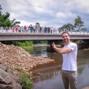 Governador inaugura ponte em Três Cachoeiras 