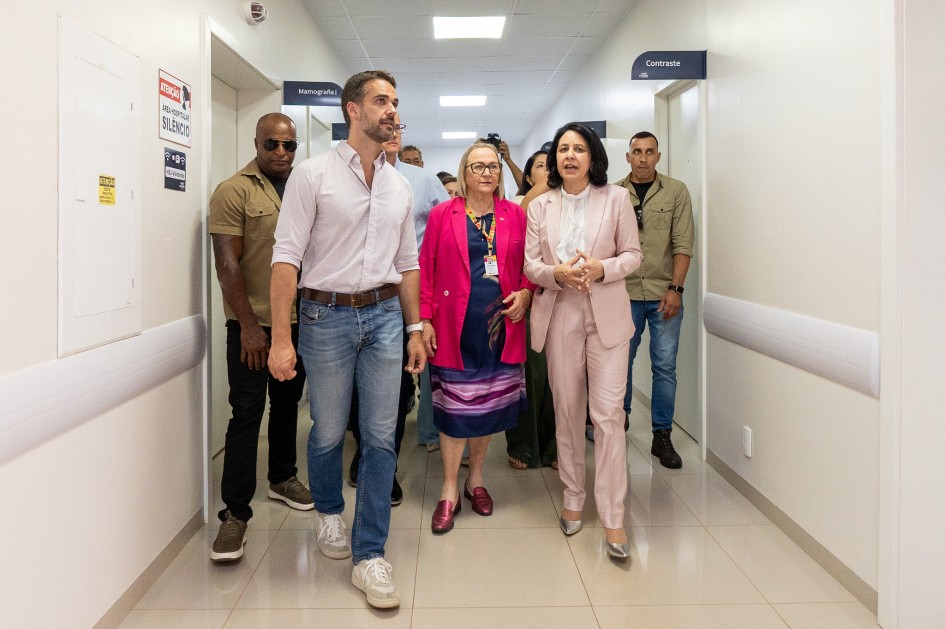 No Hospital São José, em Giruá, Leite e Arita inauguraram a reforma do Centro Especializado em Reabilitação -Foto: Maurício Tonetto/Secom