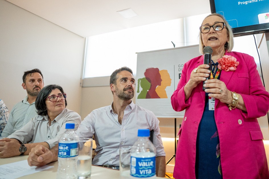 A titular da SES, Arita Bergmann, destacou que os recursos proporcionarão mais atendimentos de qualidade para a população -Foto: Maurício Tonetto/Secom