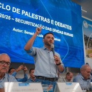 Gabriel Souza defende securitização das dívidas de produtores rurais do Estado em audiência pública na Expodireto