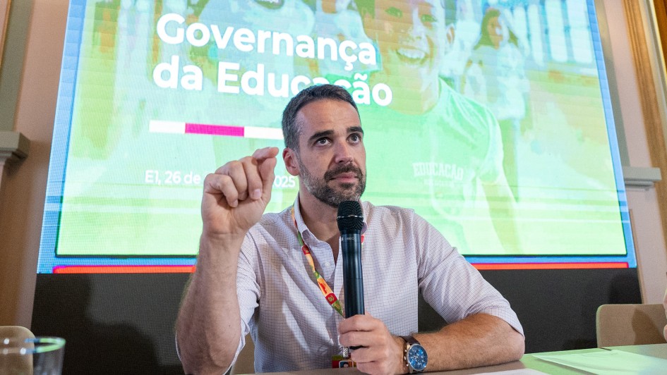 Leite reúne o Ciclo de Governança da Educação 