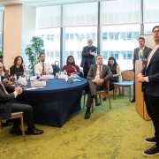 Governo do RS apresenta iniciativas de inovação e transformação digital na Salesforce Tower, em Nova York