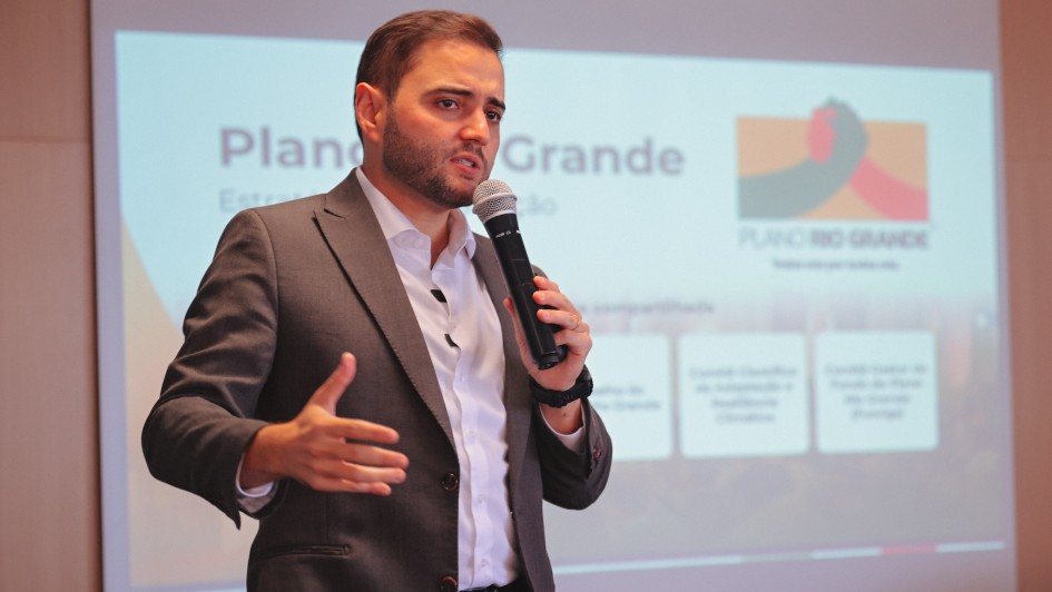 Gabriel Souza no balanço de um ano da enchente