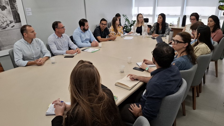 Reunião do governo com a prefeitura de Canoas sobre sistema de cheias