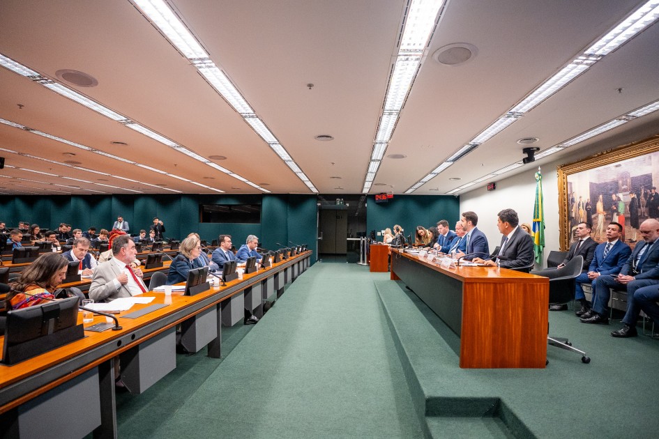Entre as sugestões levadas à Câmara, Leite defendeu que a PEC abra espaço para maior rigor na execução penal nos Estados -Foto: Maurício Tonetto/Secom
