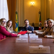 Projeto de construção de escolas do governo Eduardo Leite será adotado pelo Ministério da Educação   ago25