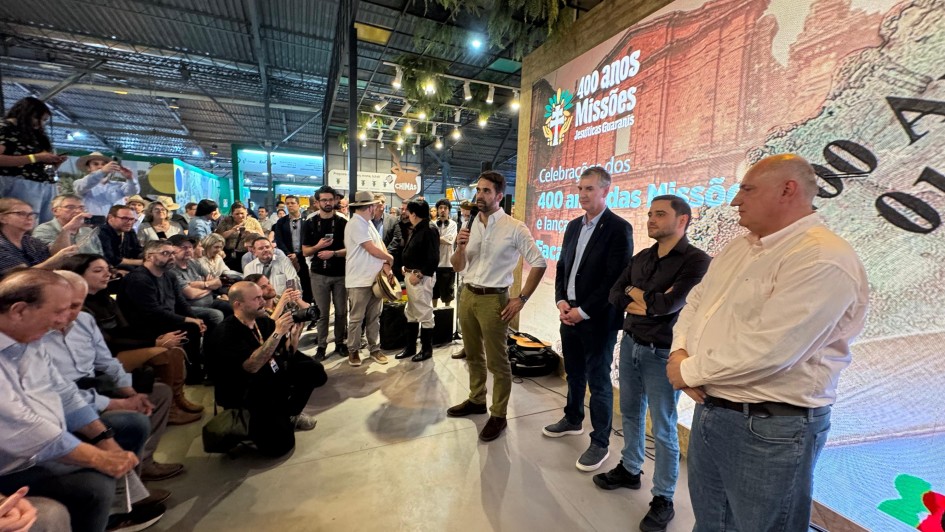 Leite destacou que o governo está promovendo a identidade cultural do RS e desenvolvendo o potencial econômico da região