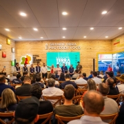 Foto mostra apresentação da Operação Terra Forte.