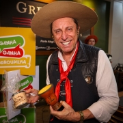 Ações de divulgação da Ganha Ganha Farroupilha em Porto Alegre começam com João Luiz Corrêa C