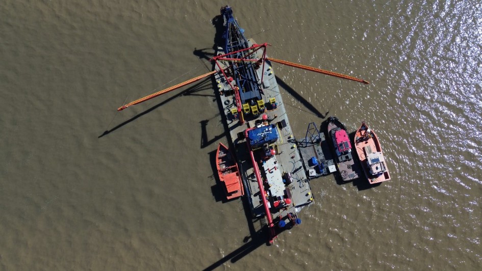 Portos RS inicia operação de dragagem do Canal São Gonçalo 2025