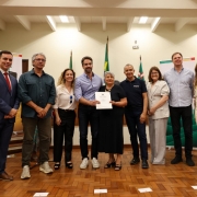 Governador Eduardo Leite entrega 104 t&iacute;tulos definitivos a produtores rurais de Santana do Livramento   dez25