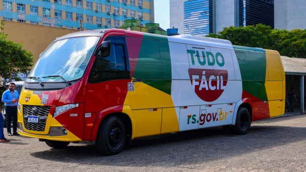 Imagem do ve&iacute;culo Tudo F&aacute;cil