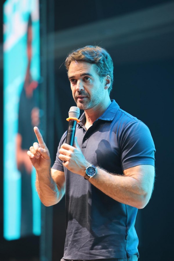 Governador Eduardo Leite