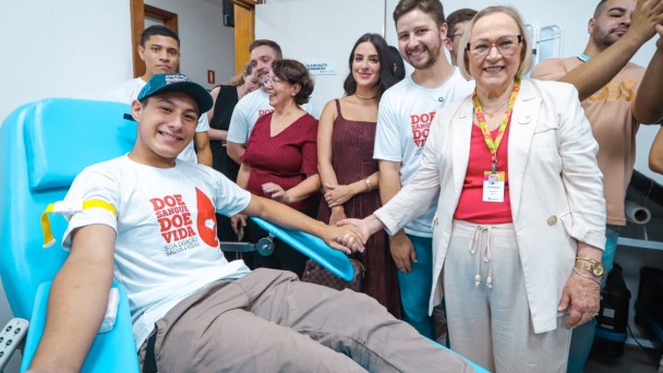 Inaugura&ccedil;&atilde;o de ponto de coleta de sangue em Est&acirc;ncia Velha