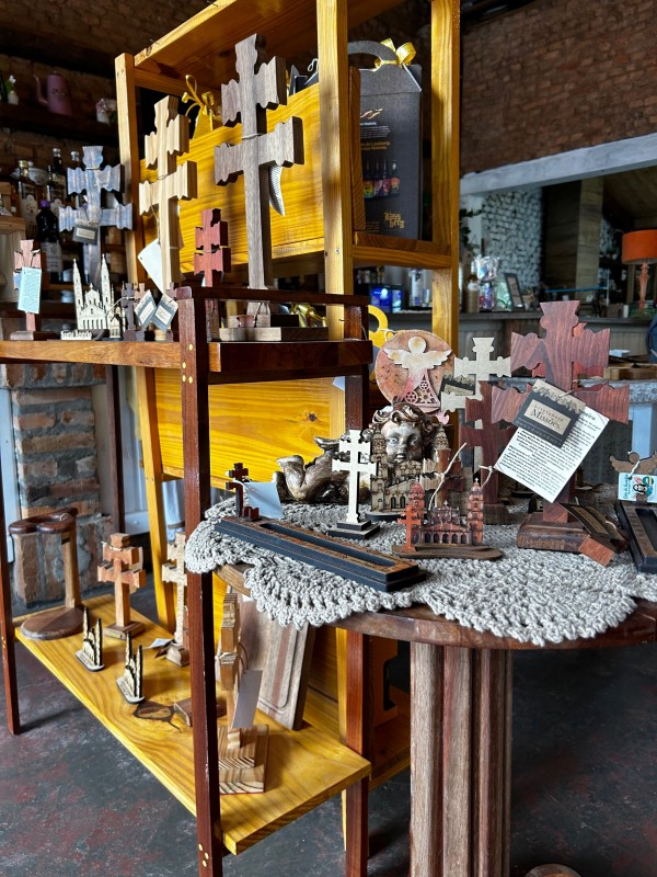 Peças de artesanato das Missões