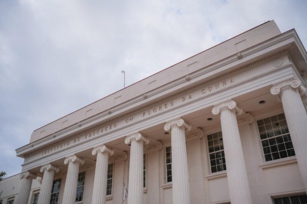 Escolas históricas IE Flores da Cunha