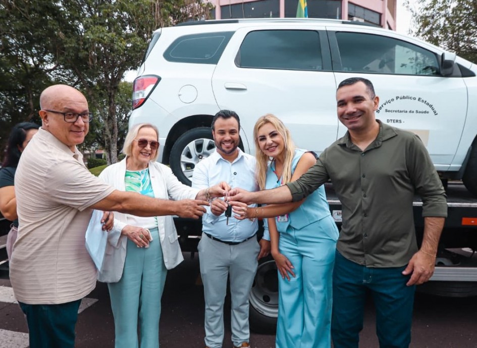SES formalizou a doação de um veículo à Secretaria de Saúde de Parobé -Foto: Arthur Vargas/Ascom SES