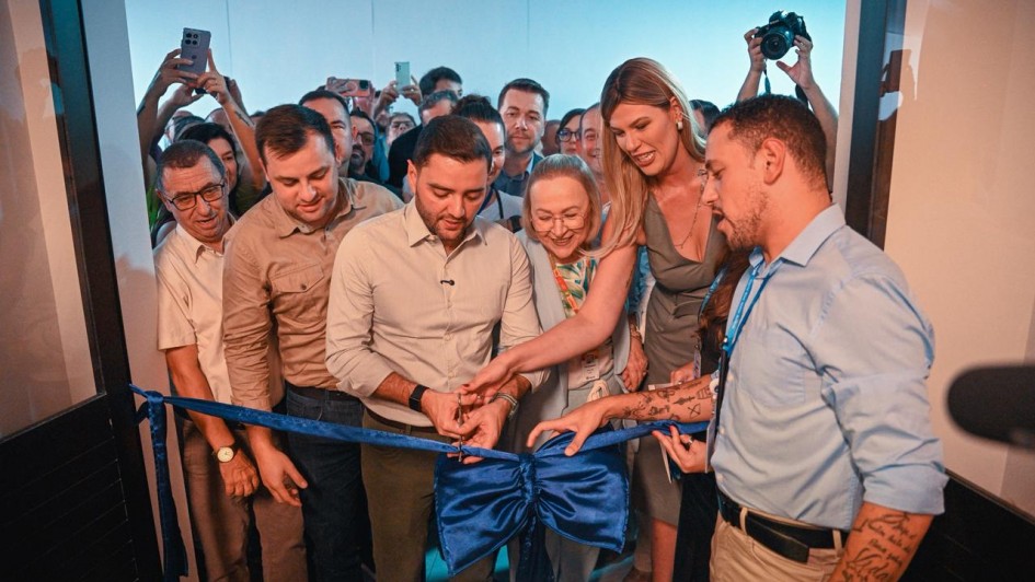 Hospital &eacute; refer&ecirc;ncia em urg&ecirc;ncia e emerg&ecirc;ncia, cl&iacute;nica m&eacute;dica, materno infantil, traumatologia, ortopedia, cirurgia geral e otorrinolaringologia para 21 munic&iacute;pios da regi&atilde;o