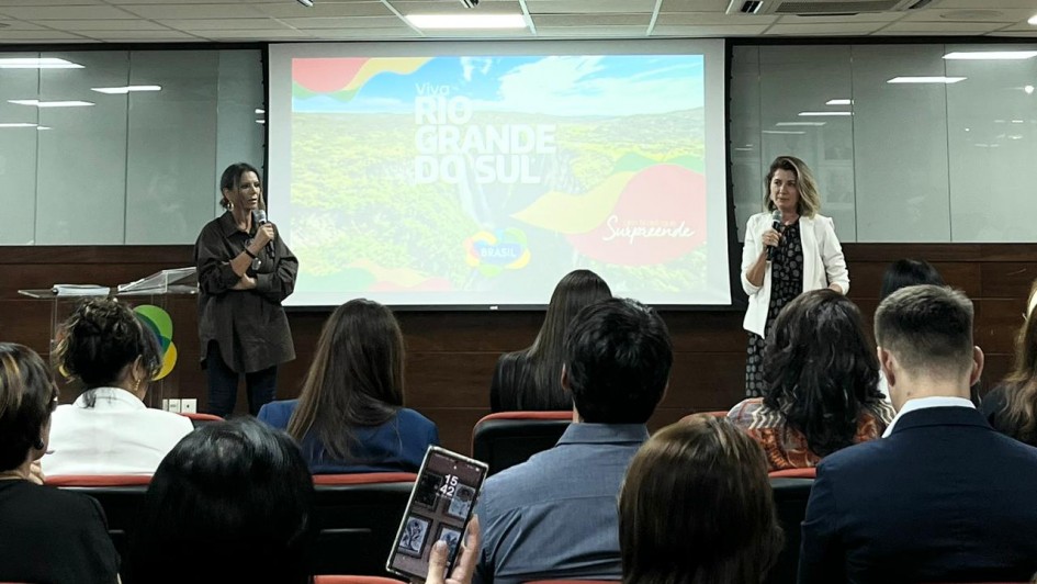 Foto de apresenta&ccedil;&atilde;o do governo do Estado do Rio Grande do Sul no evento Visit Brasil Summit