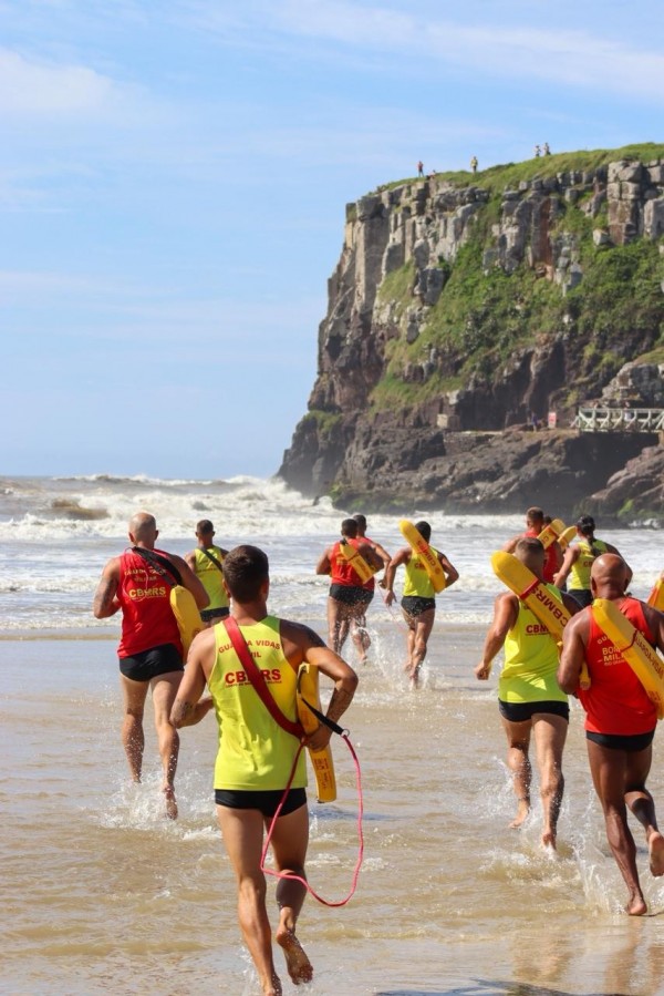 Guarda vidas em Torres CBMRS abril26