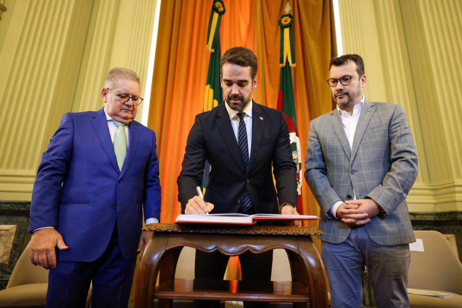 Entre as missões determinadas pelo governador estão articulação politica, orientação às secretarias eacomnhamento de projetos -Foto: Vitor Rosa/Secom