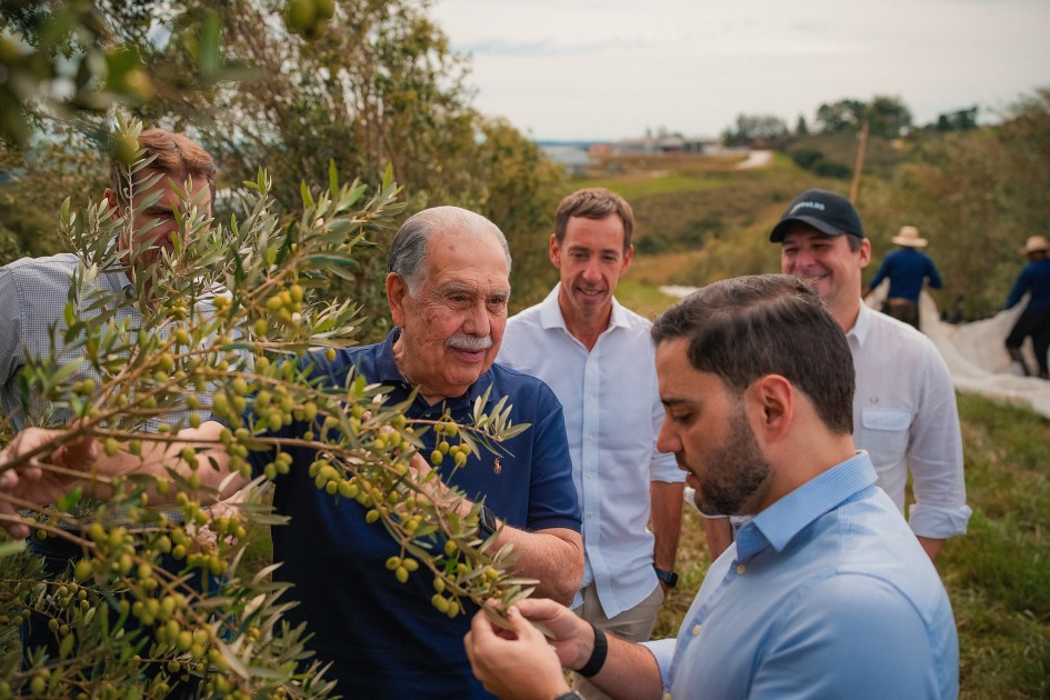 Em Candiota, Gabriel destacou a olivicultura como exemplo de investimento em tecnologia e inovação -Foto: Joel Vargas /Ascom GVG