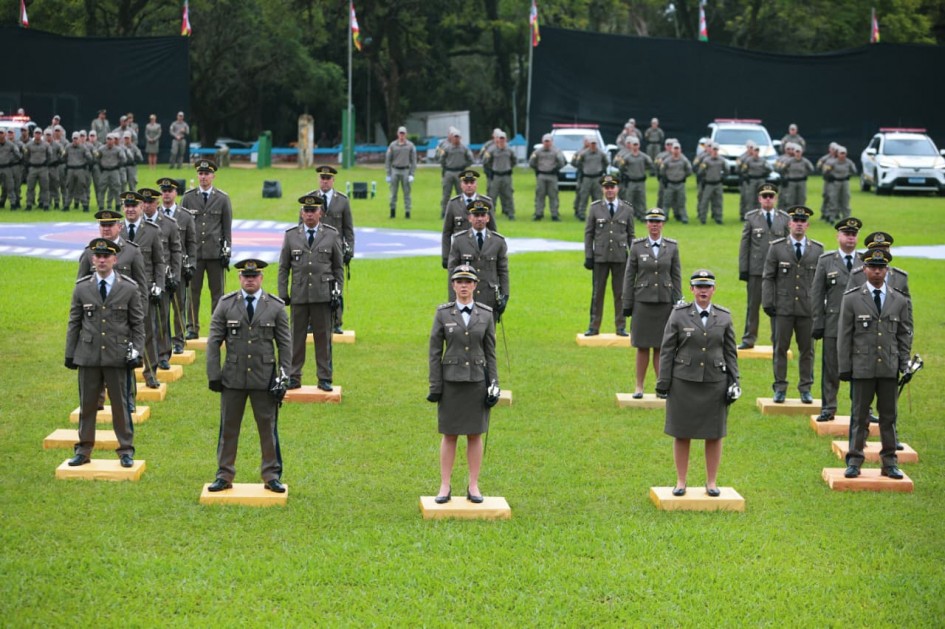 Os 42 formandos assumem o posto de capitão e passam a integrar o Quadro de Oficiais do Estado-Maior da Brigada Militar -Foto: Luís André Pinto de Lima/Secom
