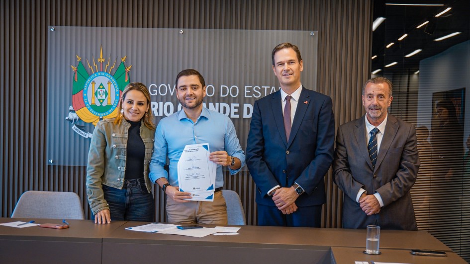 Governo do Estado formaliza protocolo de coopera&ccedil;&atilde;o t&eacute;cnica e acad&ecirc;mica com Universidade de Lisboa